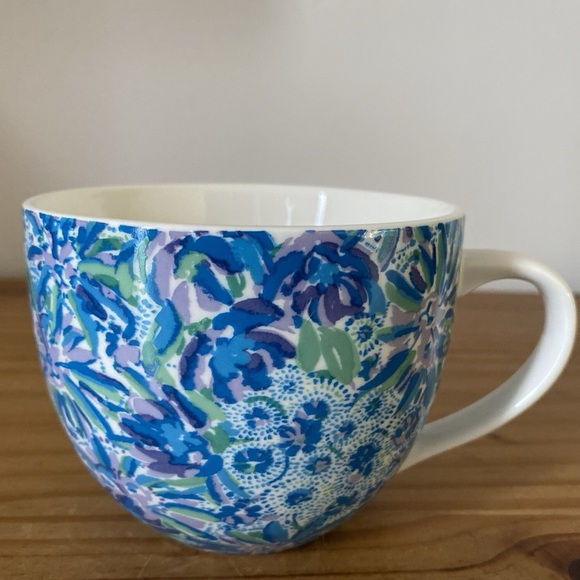 Lilly Pulitzer Accessories - Lilly Pulitzer Mug